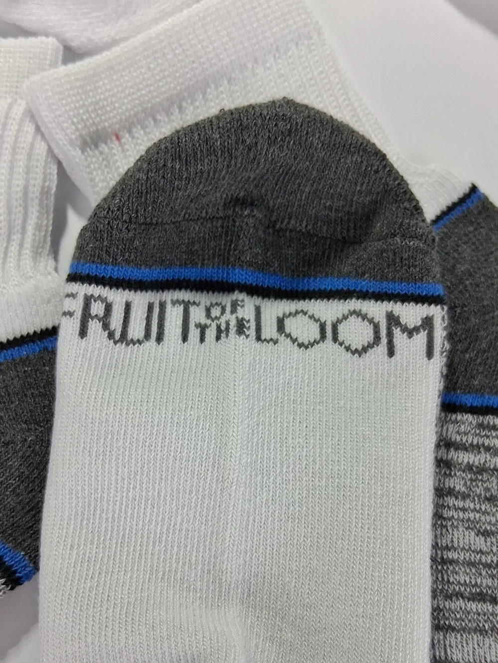 Boys 12-pack Fruit Of The Loom Ankle Socks Size Medium White & Assorted Stripes